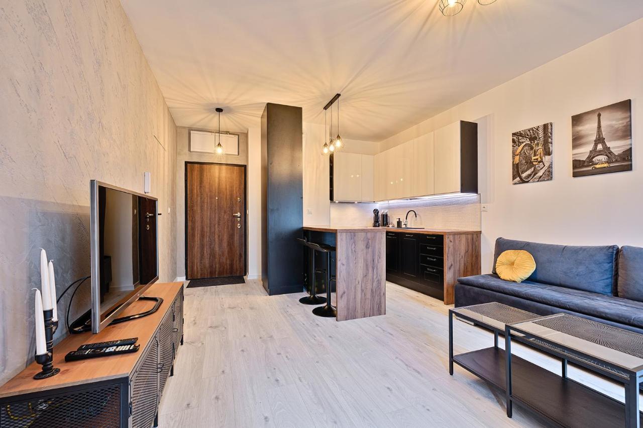 Apartmán Diasfera I By Lookap Lodž Exteriér fotografie